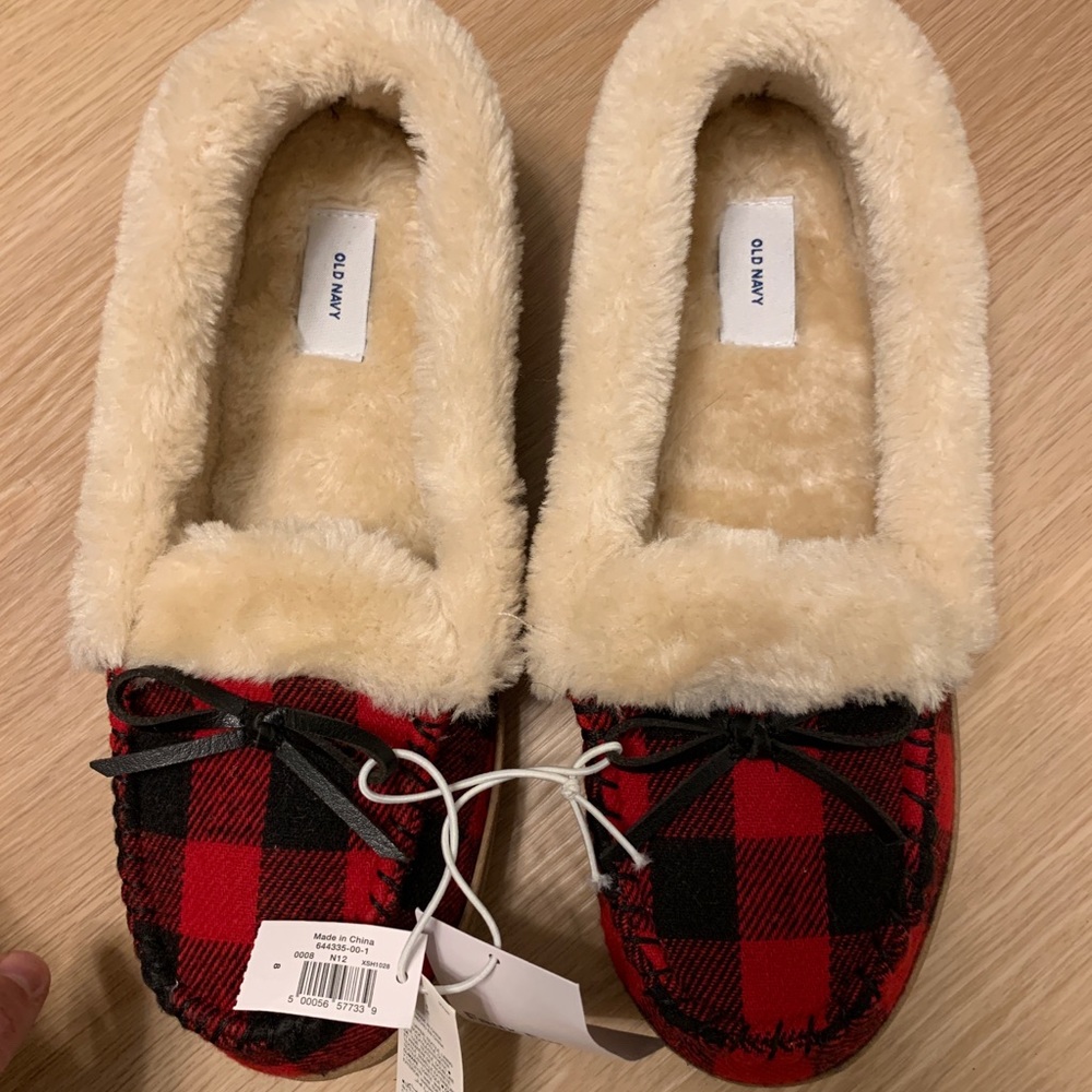 Slippers.